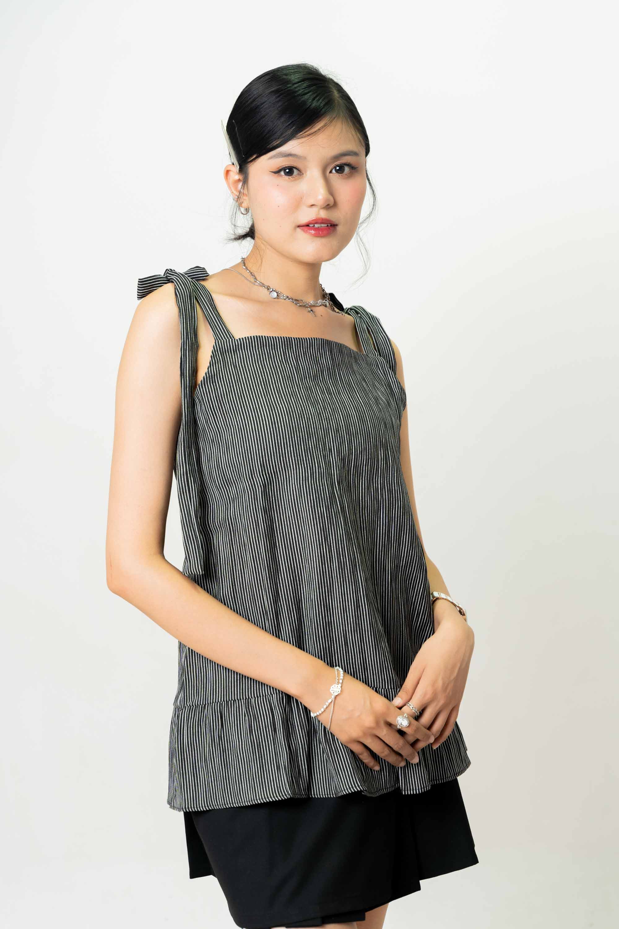 Amelia Shoulder Tie Black Top